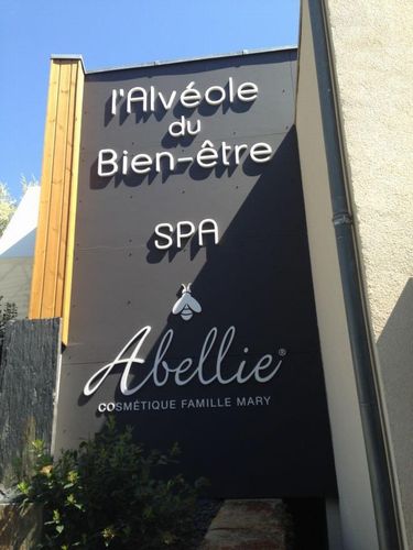 Abelli spa.jpg
